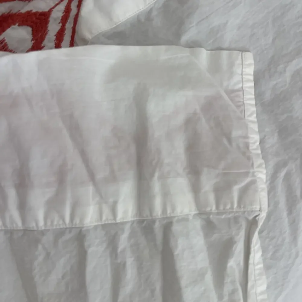 Williams Sonoma Home Italian Cal King Top Sheet White Embroidered Trim Cotton